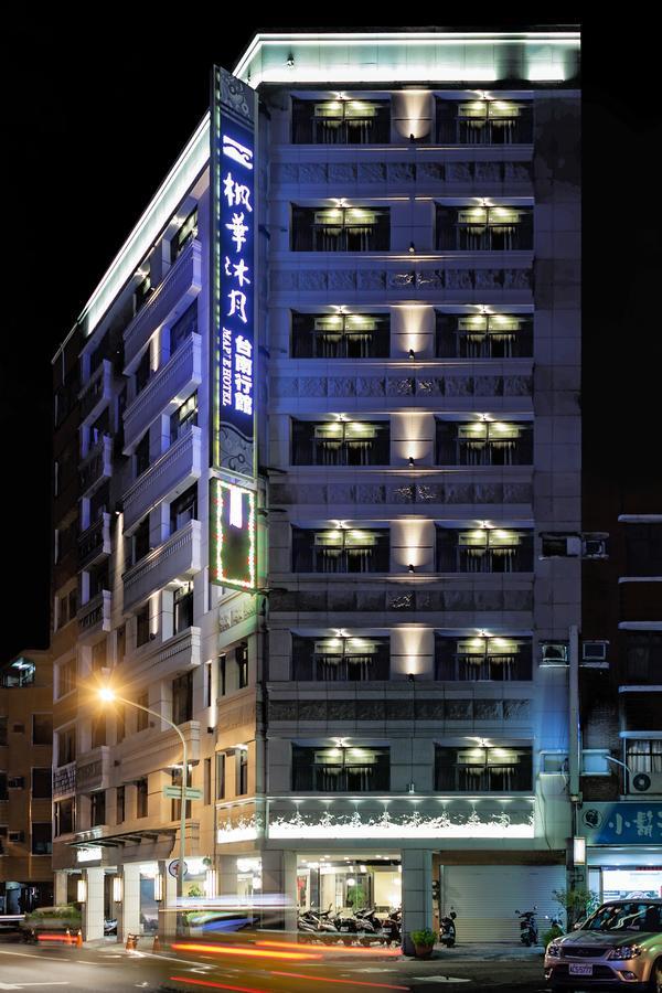 Maple Hotel Tainan Exterior foto
