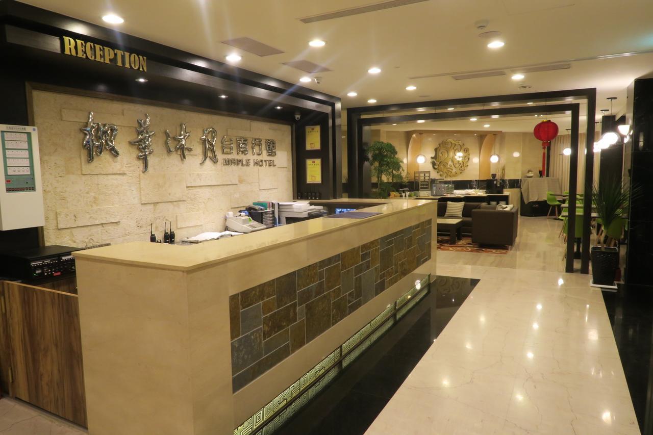 Maple Hotel Tainan Exterior foto