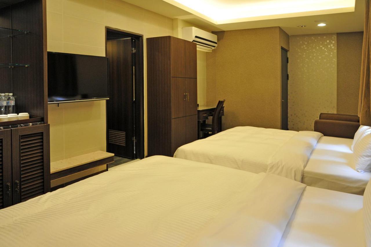 Maple Hotel Tainan Quarto foto